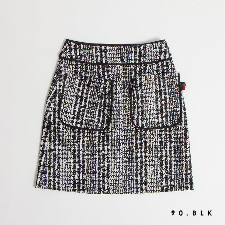 Check print skirt